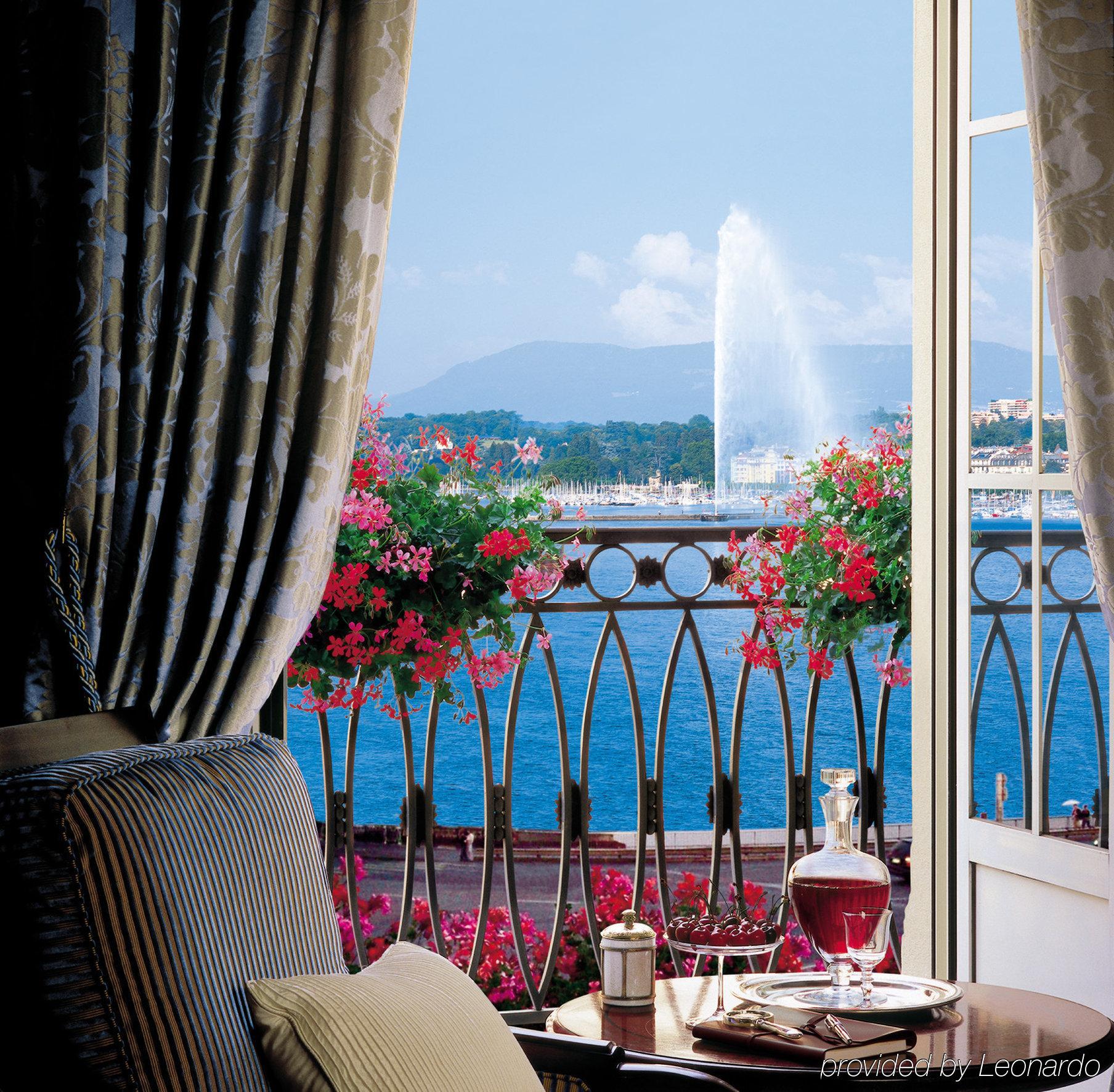 Four Seasons Hotel Des Bergues Geneva Ruang foto